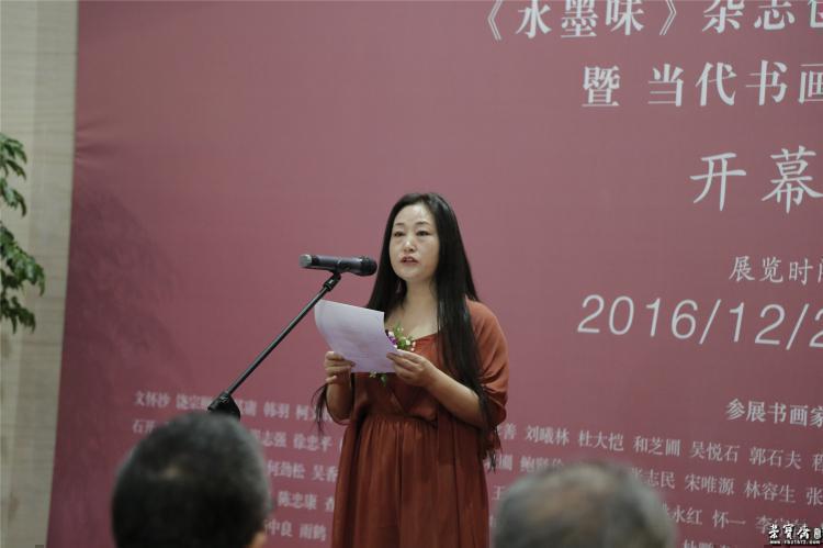 本次展览的总策划,亿龙集团王艳菊董事长